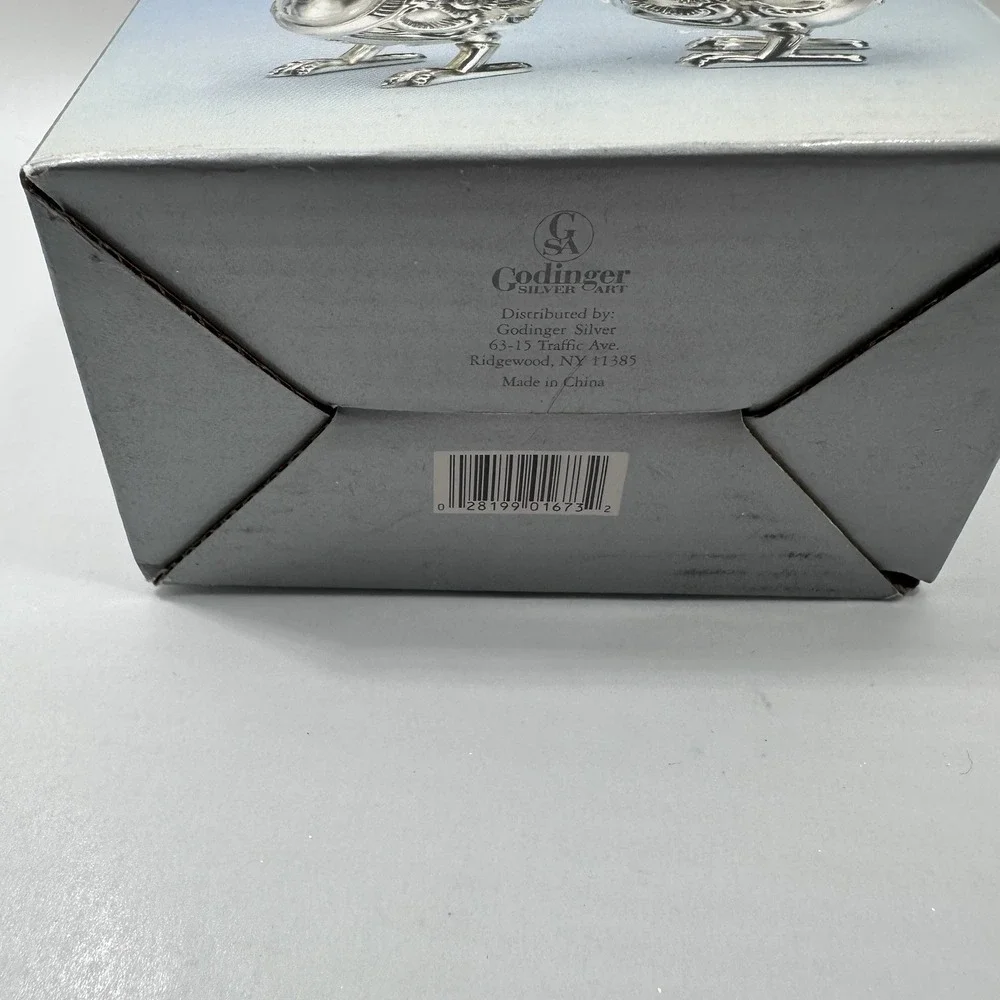 Vintage Godinger Silver Art Chick Salt & Pepper Shakers Glass Silver Plate IOB